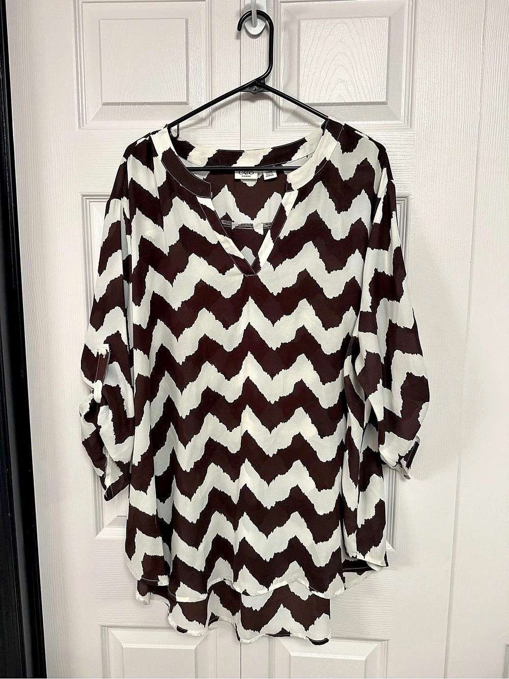 Cato Women's Brown & White Geometric Print Blouse